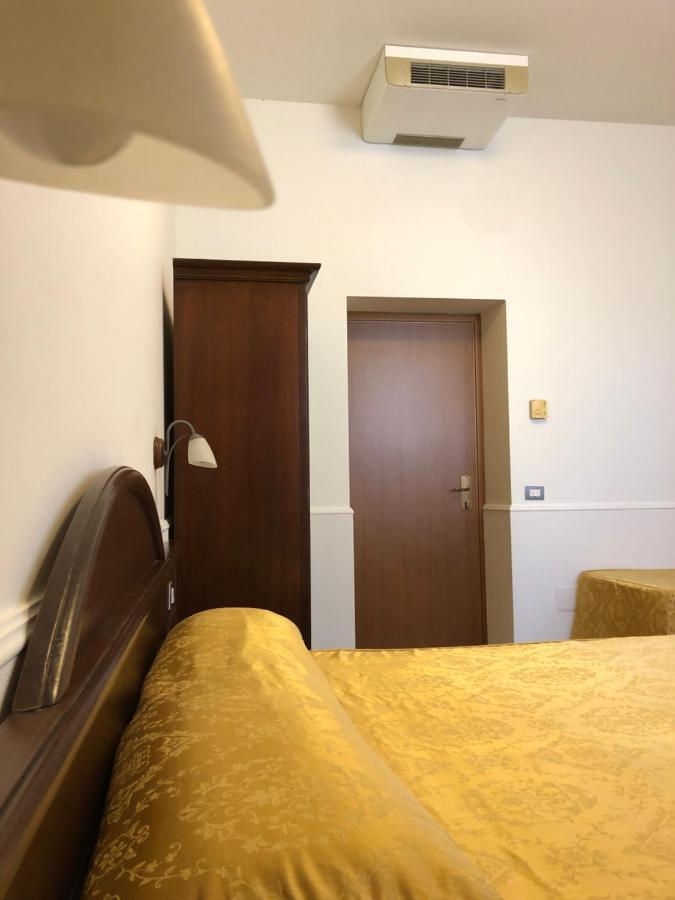 Hotel Zodiaco Bolsena Exterior photo